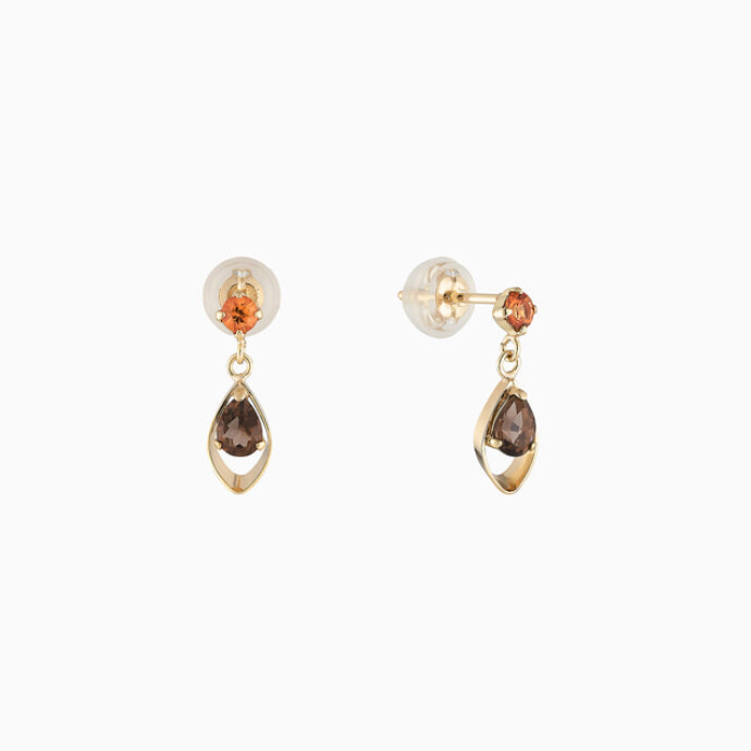 スモーキークォーツ×サファイアが目を引く🍂秋色カラーピアス