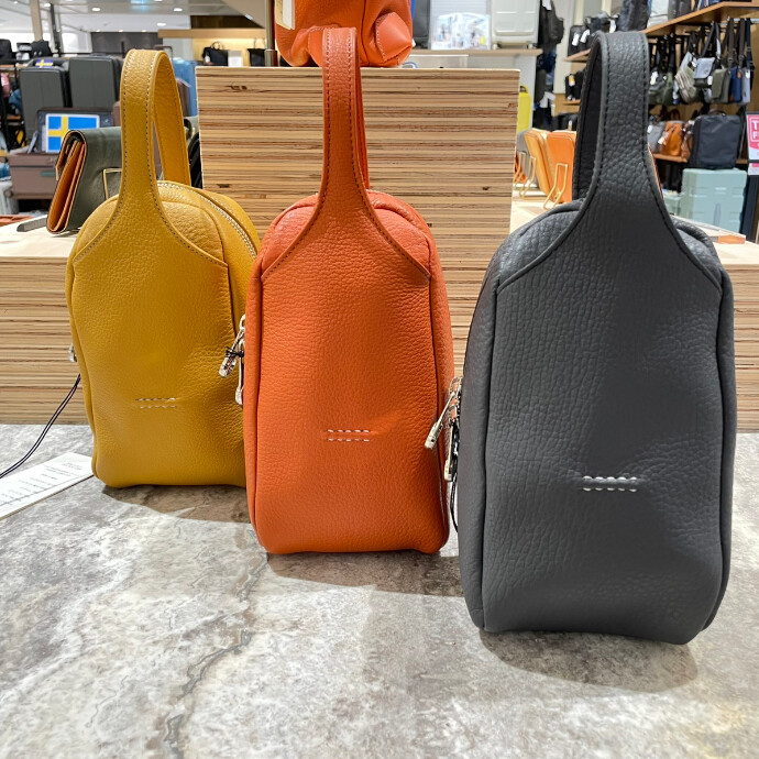 アエナ WILL ウィル クラッチバッグ HMAEN