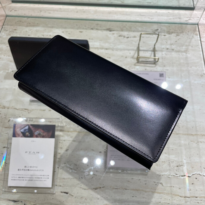 プタハ バフィング 長財布 PTAH