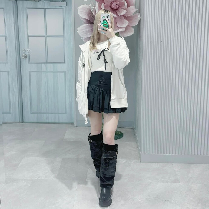 ★新作レッグカバーのご紹介です★