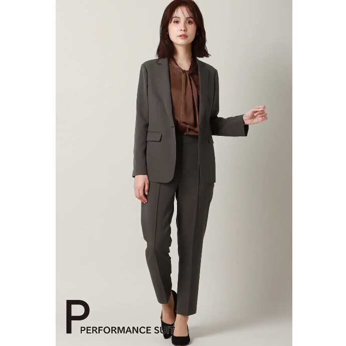 4Fスーツスクエア　レディースパフォーマンススーツ