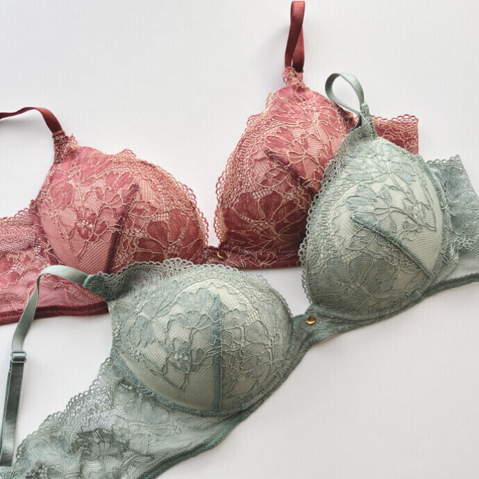 新作入荷のお知らせ