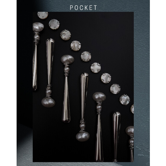 大人可愛いシックなアクセサリーPOPUP