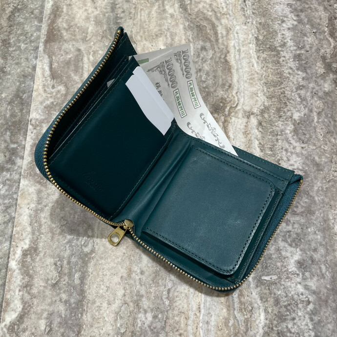 レンマ　クルバ　lemma CURVA ショートL字ウォレット レンマ CURVA クルバ ショートL字ウォレット lemma レビュー | フリー