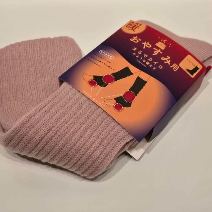 大切な方への贈り物にもおすすめ🎁カイロソックスご紹介
