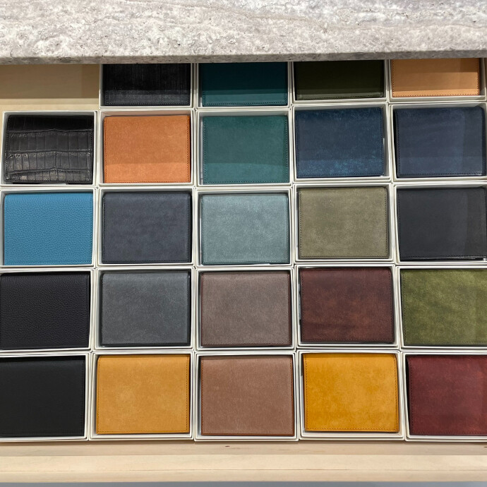 レンマ マリスコ、豊富なカラー・革でご用意しております✨