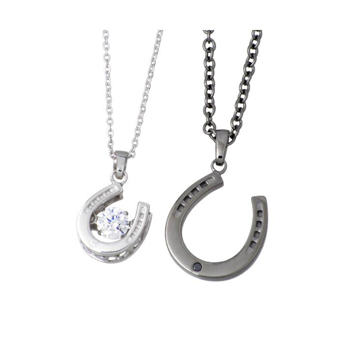 蹄鉄♡ダンシングペアネックレス