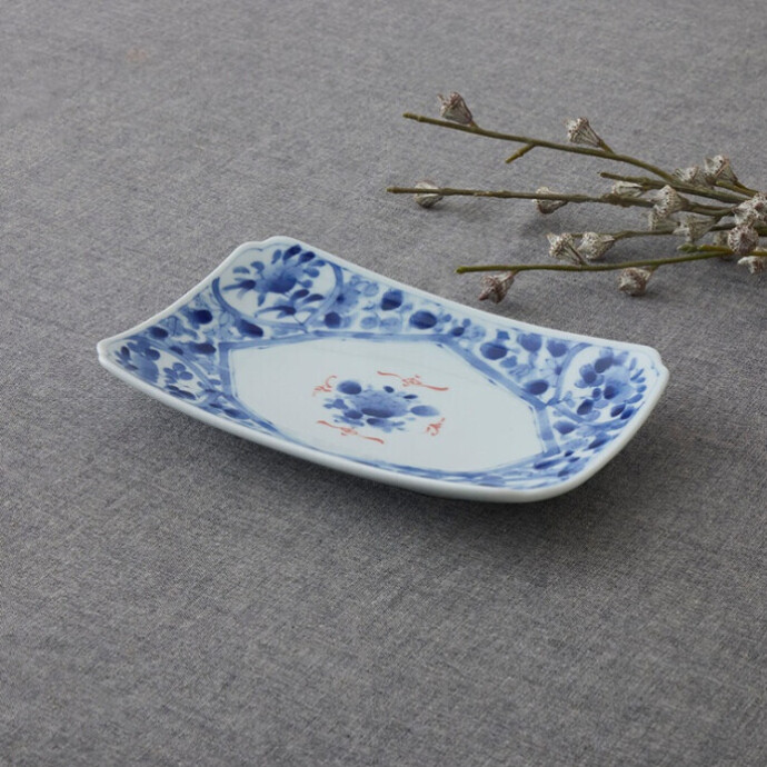 【美濃焼】赤絵長角皿22cm 間取小花