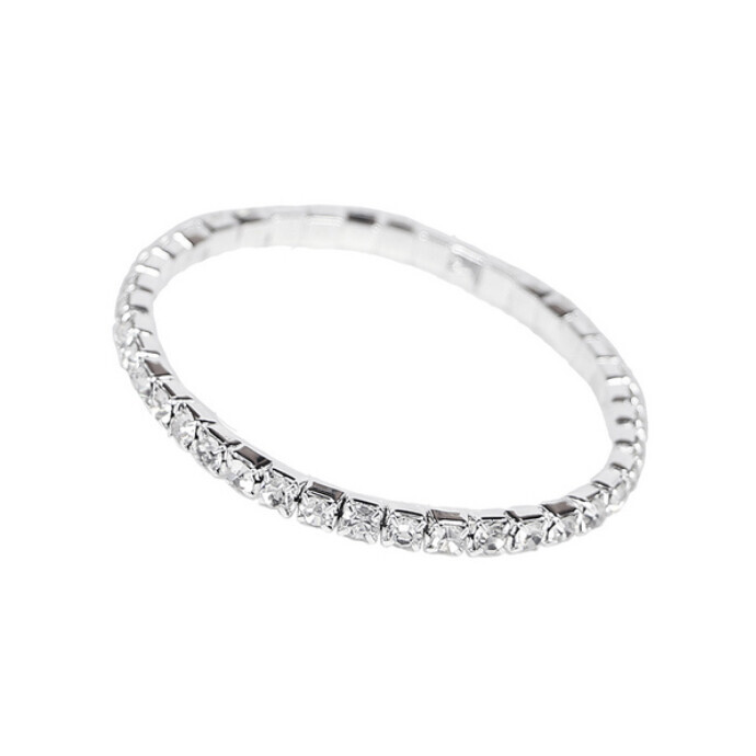 キラキラ輝く大人ブレスレット🩰