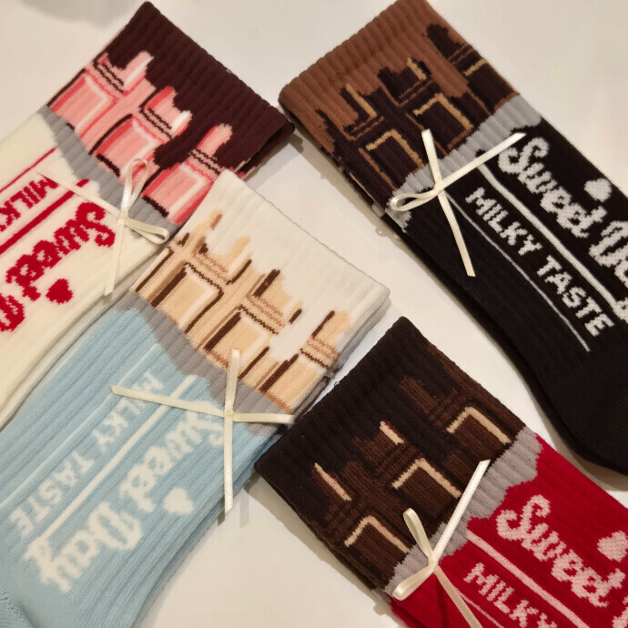 おそろいでもかわいい💕板チョコソックス🍫