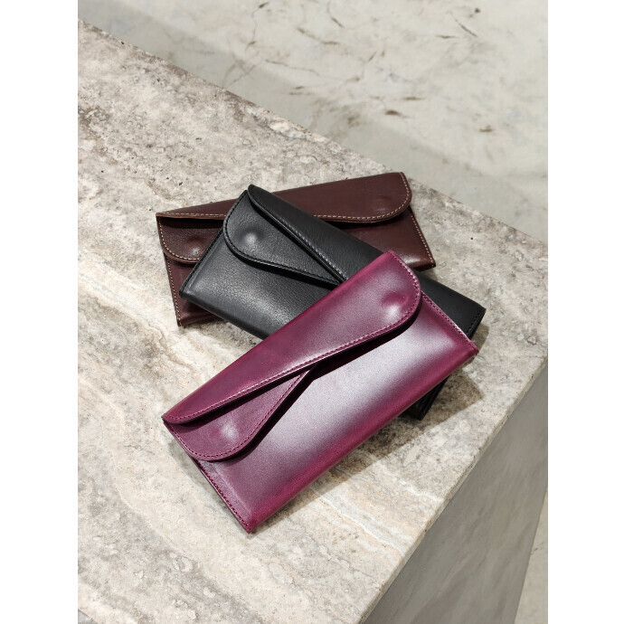 ビアベリー　Dフラップウォレットスリム