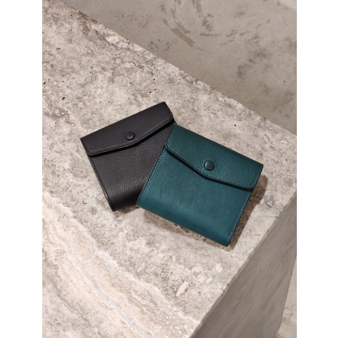 Shinlreathers -シンレザーズ-　タスカ　二つ折り財布