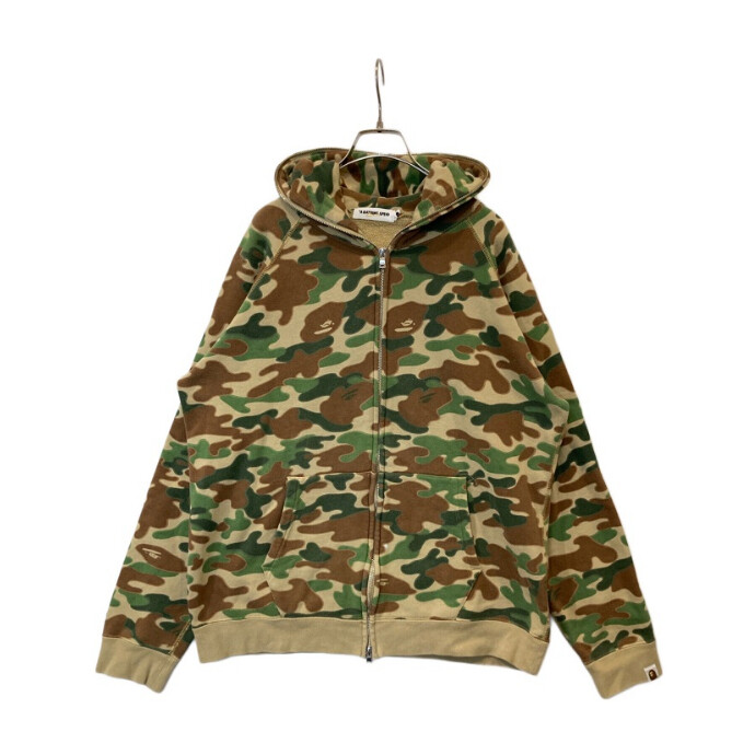 【A BATHING APE / ア ベイシング エイプ】パズルカモジップアップパーカー 　のご紹介