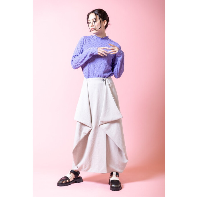 1枚でもレイヤードでも大活躍するシンプルでサマになるＴシャツ