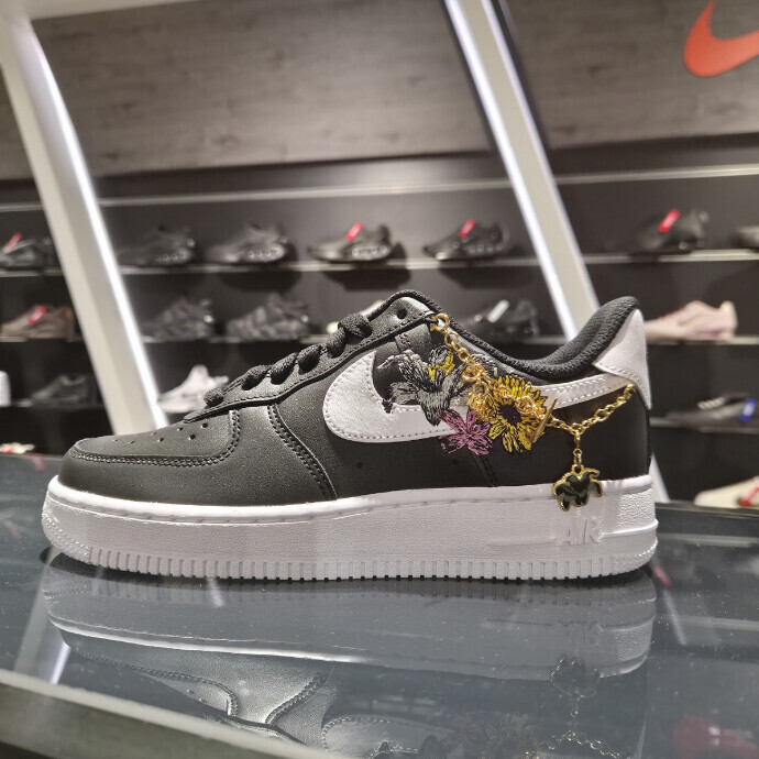 【NIKE 新作紹介 ！！★】