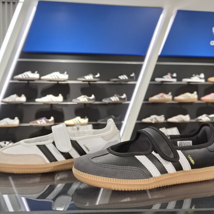 【ADIDAS　新作紹介！！★】