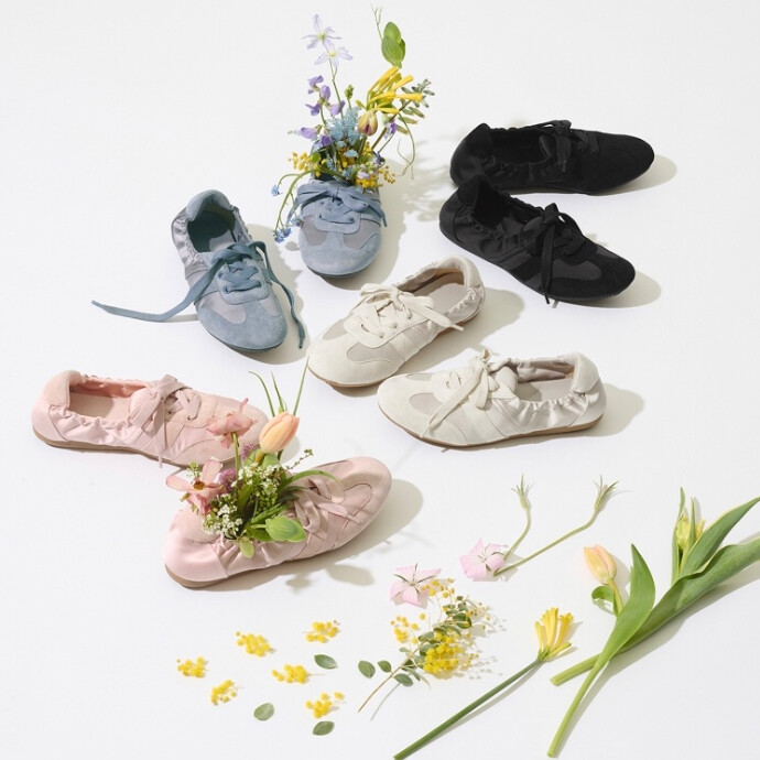 ギャザーバレエスニーカー