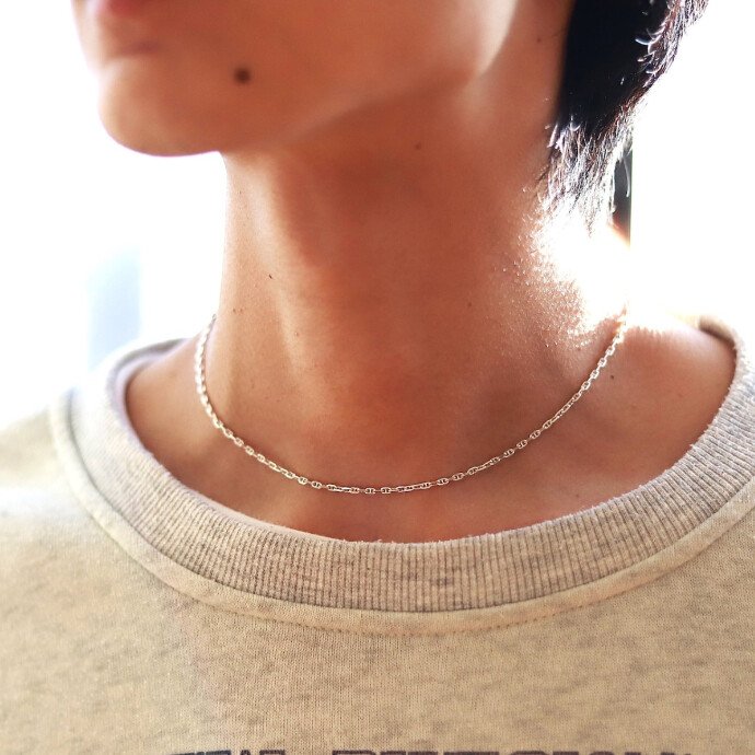 今人気の華奢なチェーンが新作で登場