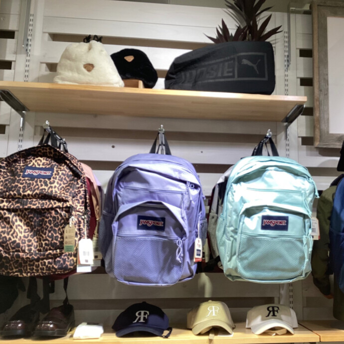 【新作入荷】人気のJanSport（ジャンスポーツ）バックパックが勢揃い！