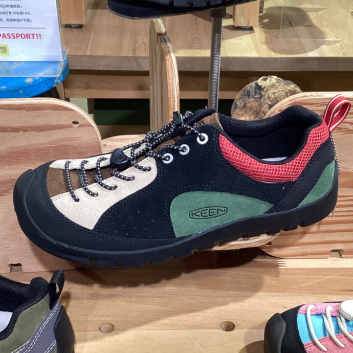 【KEEN】メンズ待望の新色！JASPER "ROCKS" SP 入荷！