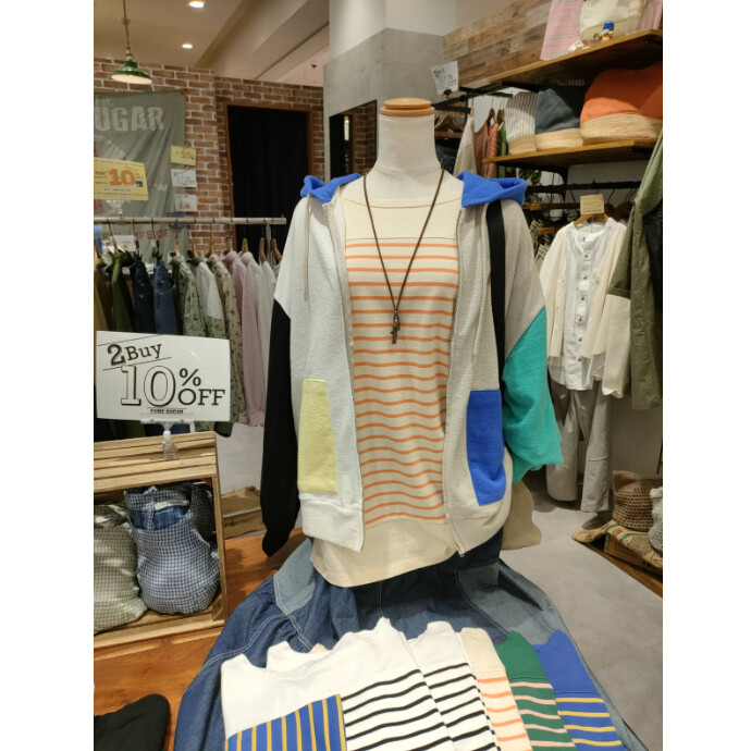 春カラーパーカー