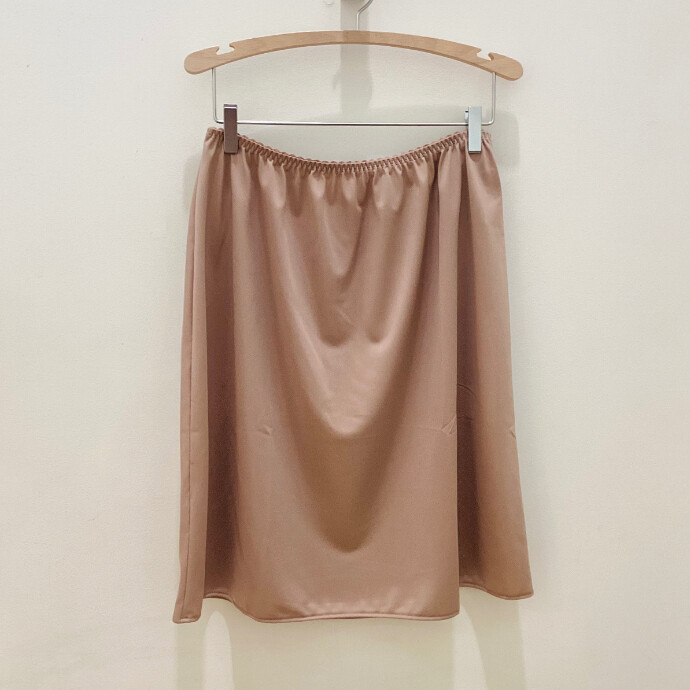 《ペチコート》って何のためにはくの？