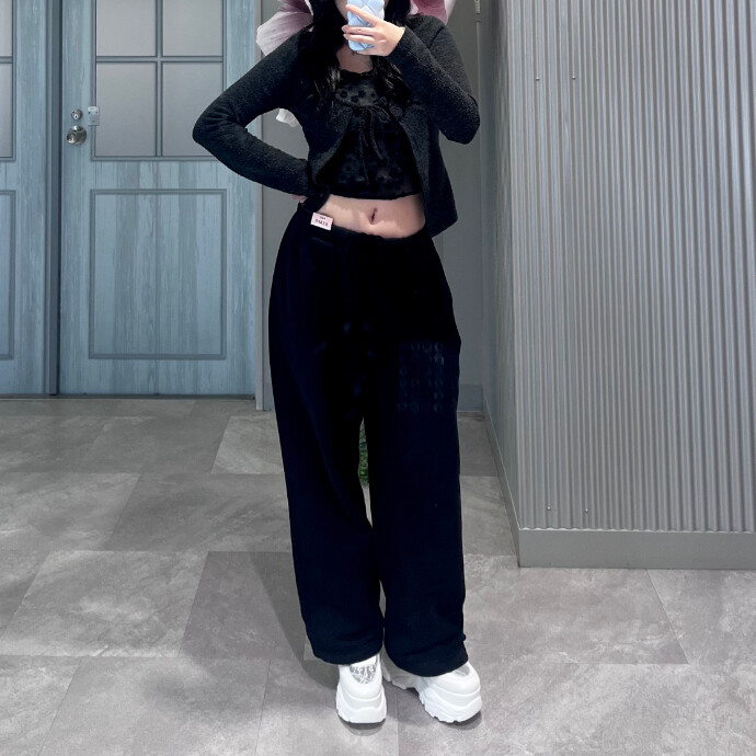 新規スニーカーお知らせ☀️🎶