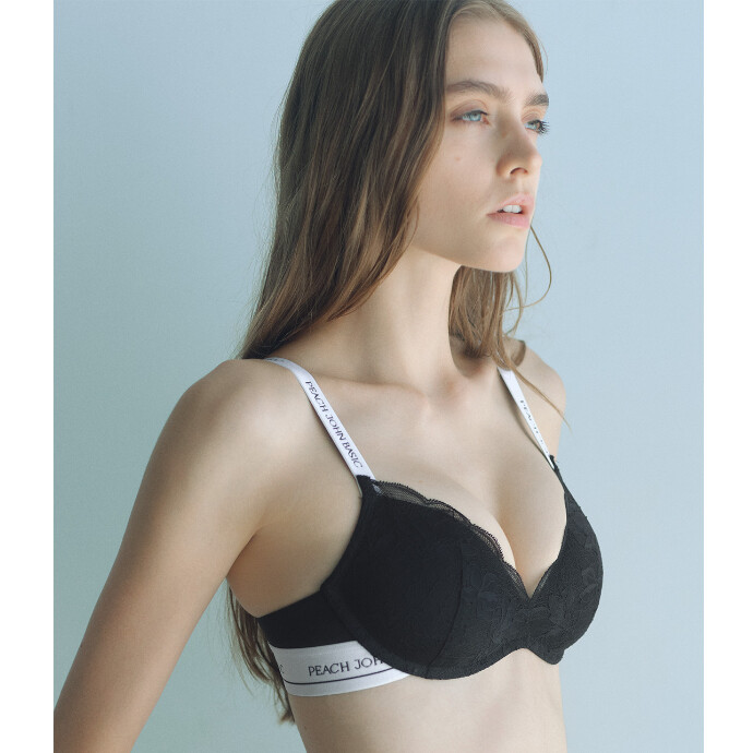 大人気のロゴシリーズからレースブラが登場✨