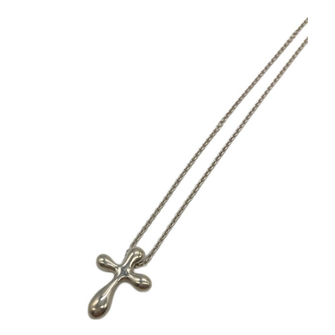 【TIFFANY & Co. / ティファニー】エルサペレッティ スモールクロスネックレス|飾らない日の胸元に添えたい永遠のスタンダードのご紹介
