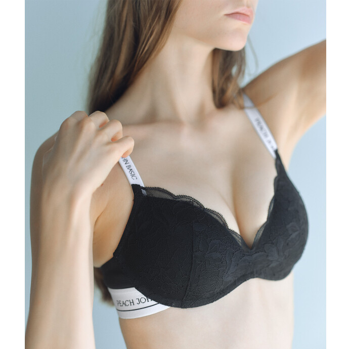 大人気のロゴシリーズからレースブラが登場✨