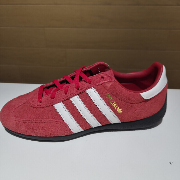 【ADIDAS　新作紹介！！★】