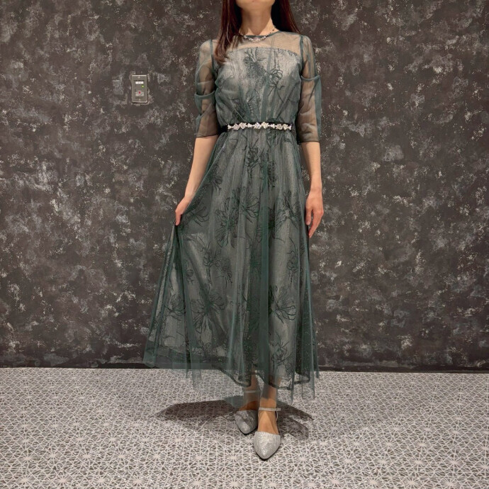 幾何花柄レースドレス