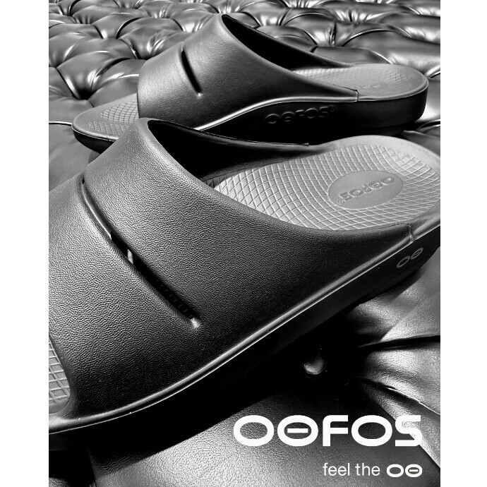 OOFOSのリカバリーサンダルがGOSSIP GOLFをジャック⚠️