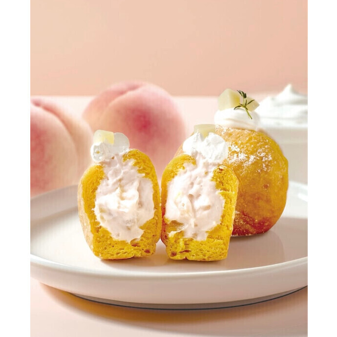 ピーチヨーグルトドーナツが登場いたします！