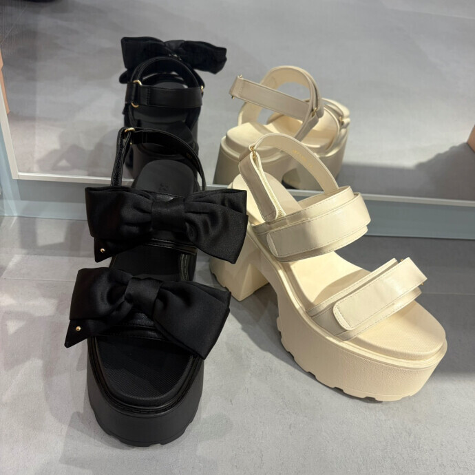 Wリボン厚底サンダル🎀