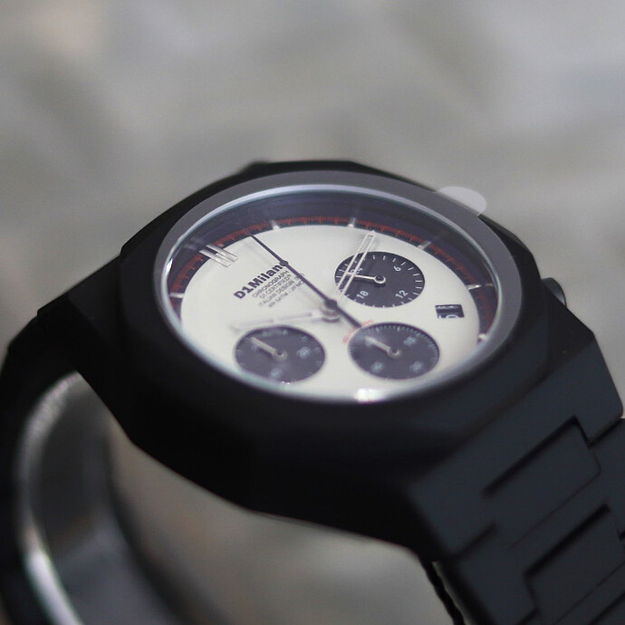 「D1 Milano」クロノグラフモデル「POLYCHRONO」