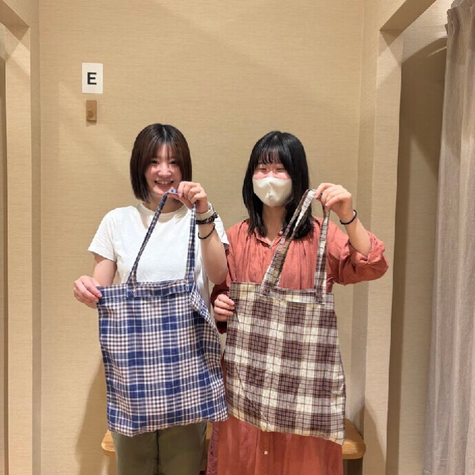 【無印良品】衣服スタッフのおすすめ｜マドラスチェックトートバッグ