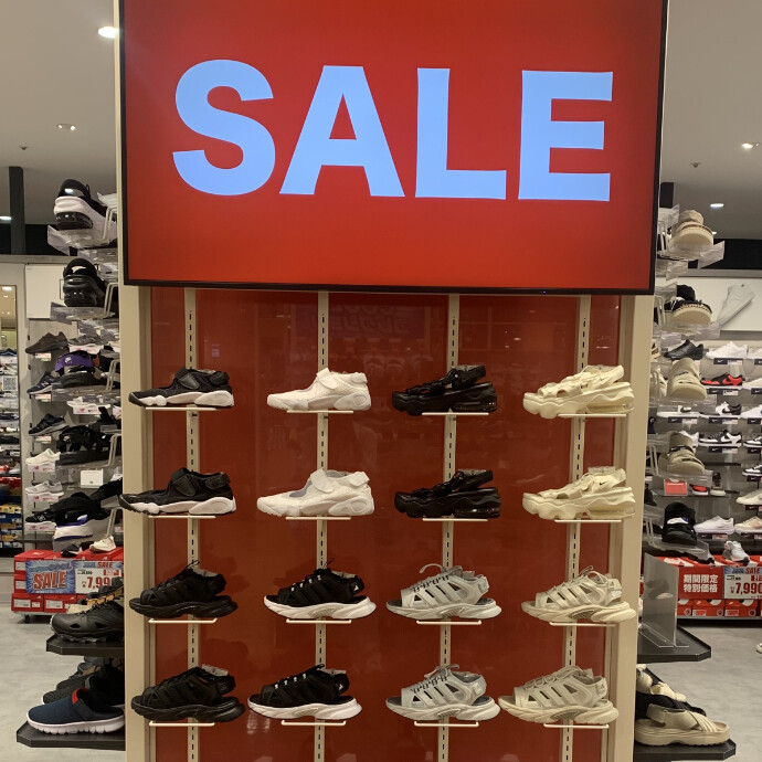 人気のアイテムがSALEに！！