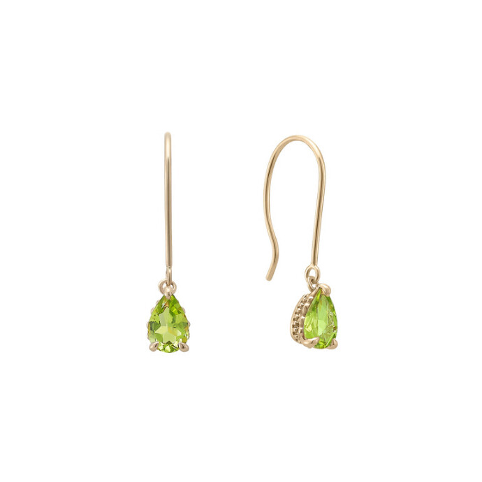 8月の誕生石 おすすめピアス✨