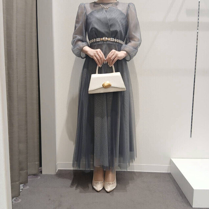 ビスチェ風トップスラメドレス