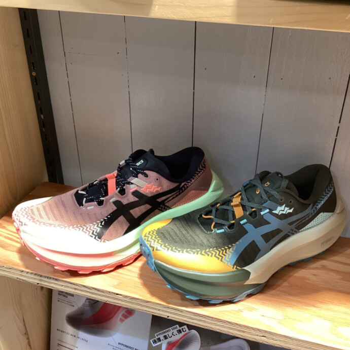 【注目の新作入荷】ASICSの人気トレイルランシューズ「TRABUCO MAX 3」が入荷しました！