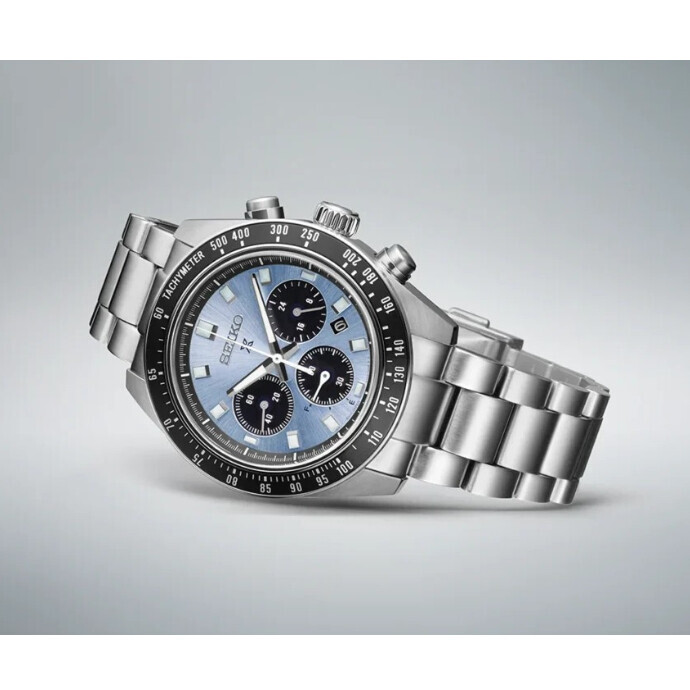 文字盤のお色が素敵な１本⌚️✨