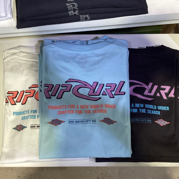 【新作入荷】RIP CURL（リップカール）ロゴTシャツ
