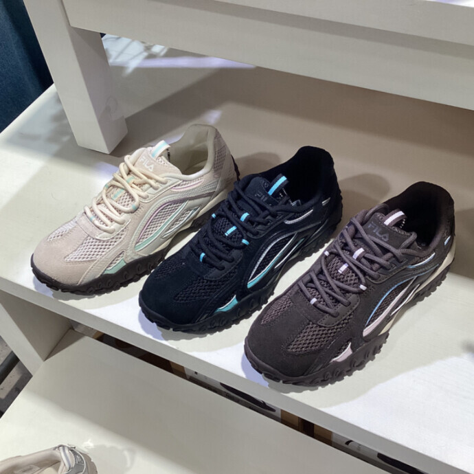 【FILA】話題の新作スニーカー「ECHAPPE MS」入荷！