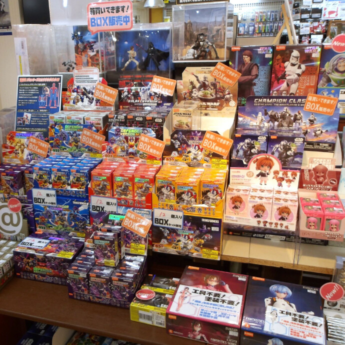 大人気！Blokeesシリーズ好評販売中です♪