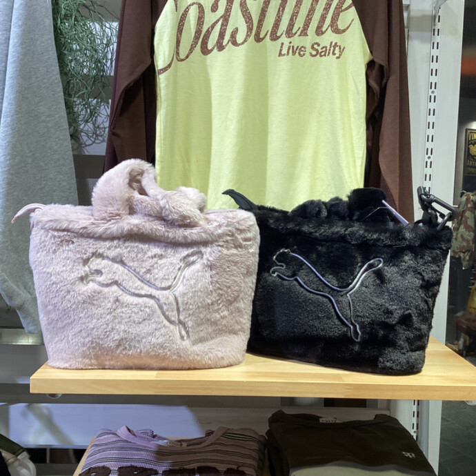 【PUMA】秋冬コーデのアクセント！ふわもこファートートバッグ入荷！