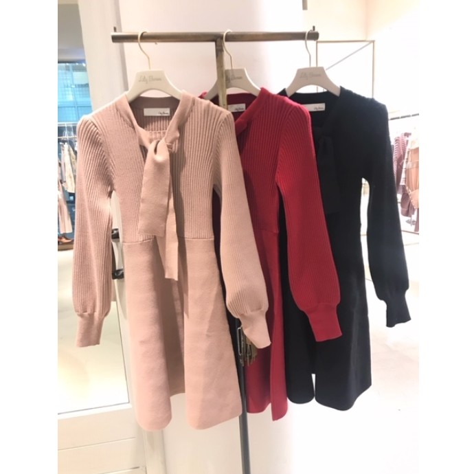 再入荷 大人気ボウタイニットワンピース ショップニュース 心斎橋オーパ
