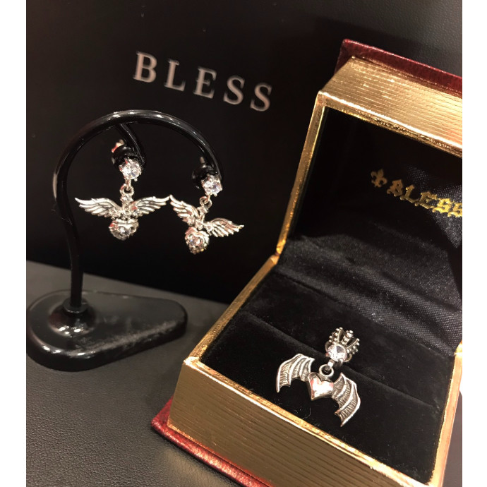 シルバーピアス