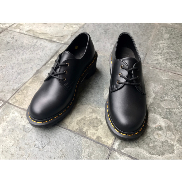 本日のスタッフオススメ AMORY