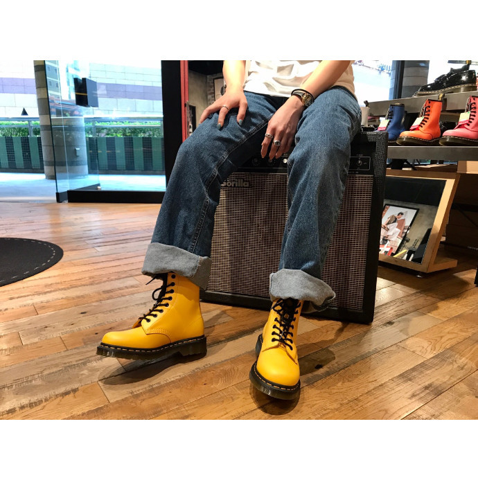 本日のスタッフオススメ 1460 YELLOW